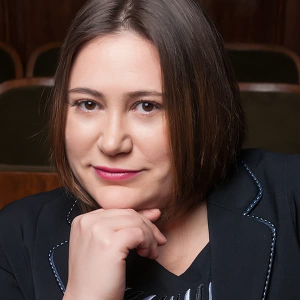 ioana-popa-000-600